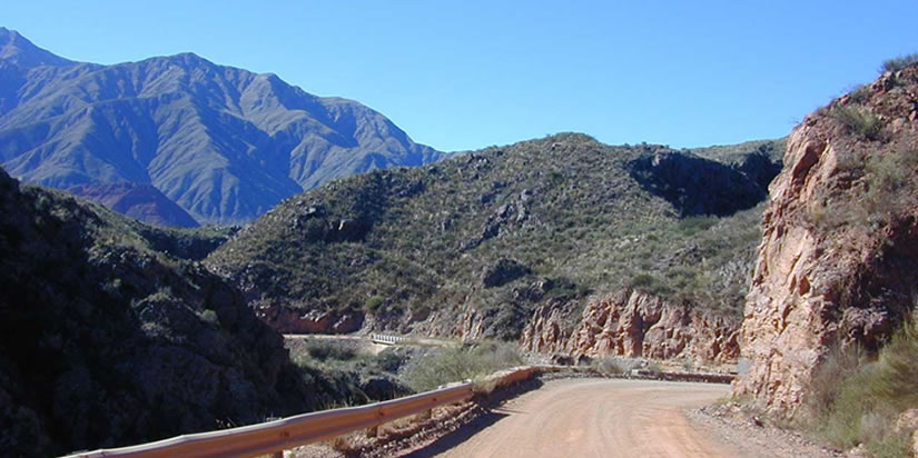 CHILECITO -TERMAS DE FIAMBALÁ & AIMOGASTA-BUS -  salidas  OCTUBRE 